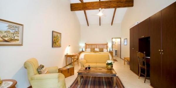 Lupus Den Country House B&B Sunland Exterior foto